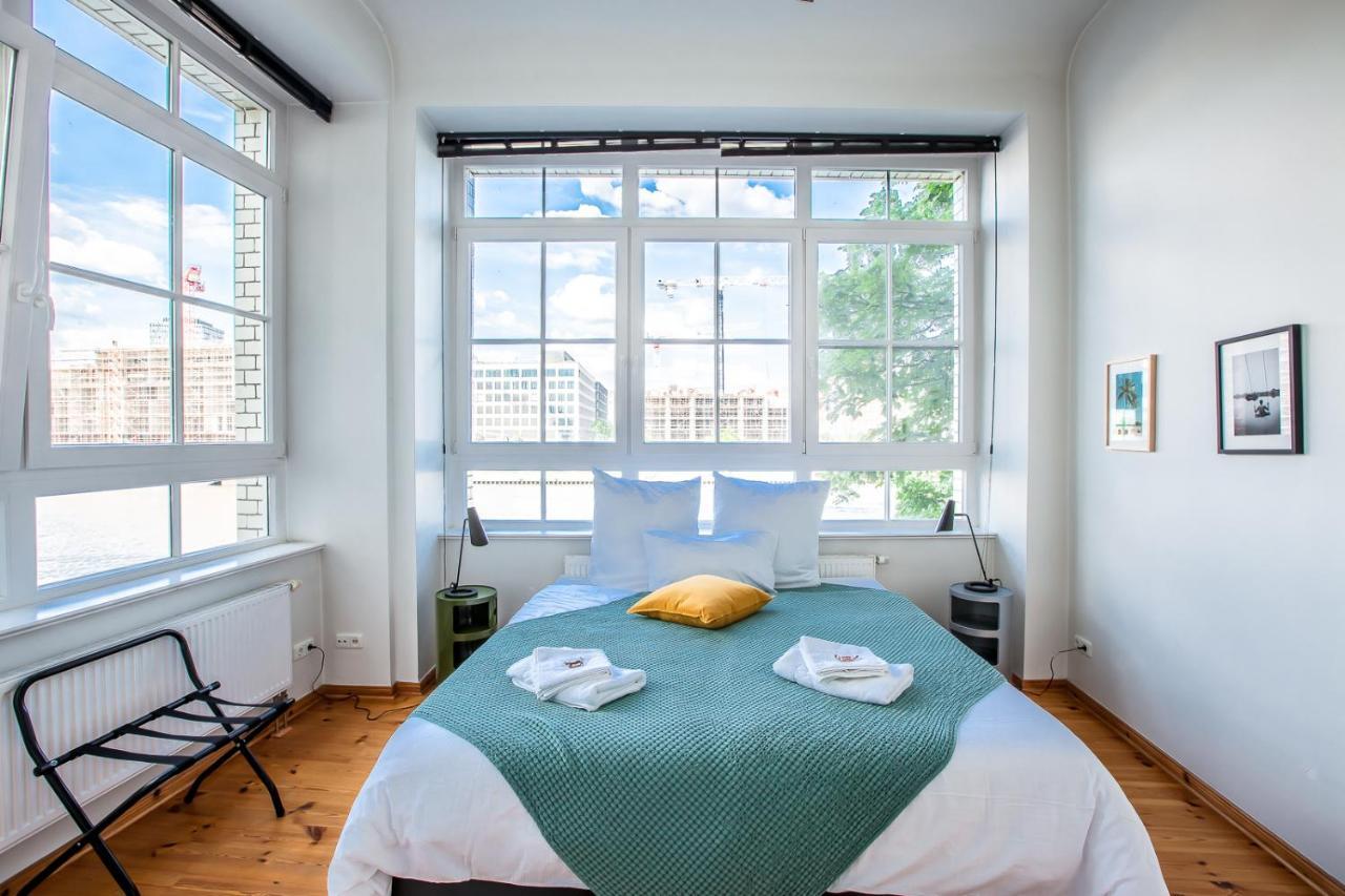 Family-friendly Waterfront Loft, 3 Bedrooms, 130 M2 Appartement *