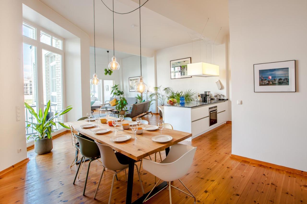 Family-friendly Waterfront Loft, 3 Bedrooms, 130 M2 Appartement